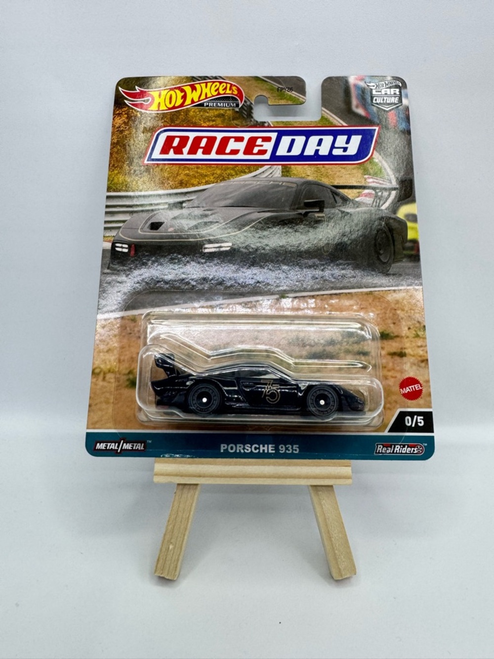 Hot Wheels Race Day Porsche 935 Chase